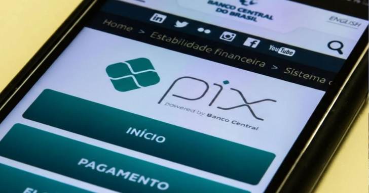 Mudanças no Pix fortalecem proteção ao usuário | Foto: imagem reproduzida com auxílio de IA/Novas normas do Pix passam a valer nesta segunda-feira; confira as mudanças4oito
