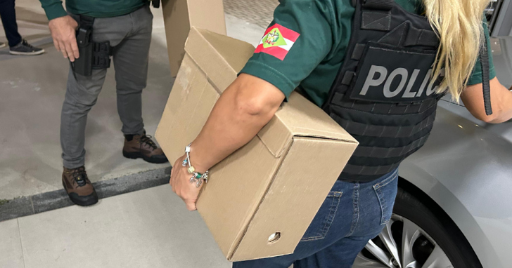 GAECO cumpre mandados e aprofunda apuração de fraudes em licitações | Fotos: Divulgação/MPSC