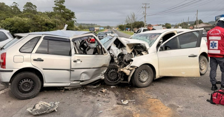 Colisão aconteceu na SC-445, em Balneário Rincão - Foto: Saer/Divulgação