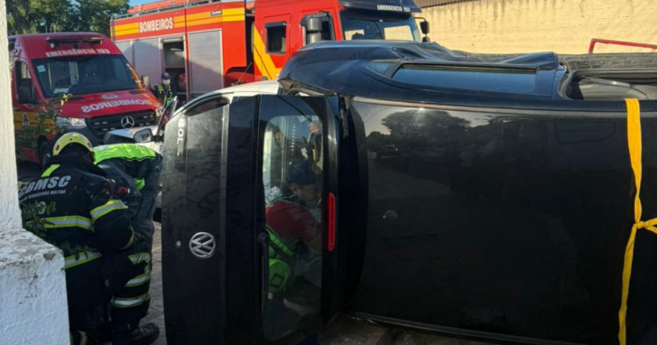 Mulher e criança ficam feridas após acidente de trânsito em Criciúma | Foto: CBM/Divulgação/4oito 