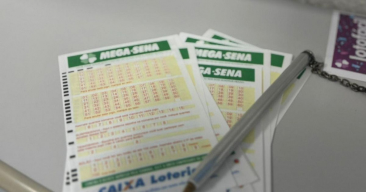 Prêmio acumulado da Mega-Sena será sorteado nesta quinta-feira  Sophia Rabelo4oito