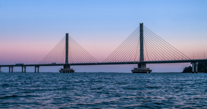 Ponte Anita Garibaldi, em Laguna, recebe nova etapa de serviços no vão central | Foto: José Demathé/4oito