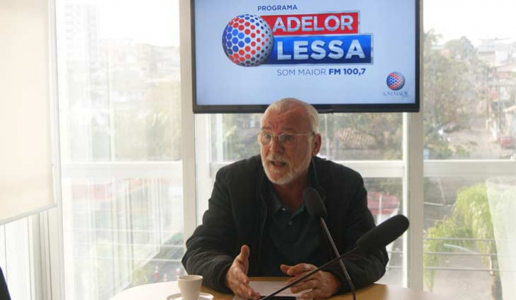 Guido Búrigo, presidente do Sindimetal, no programa Adelor Lessa (foto: Clara Floriano)
