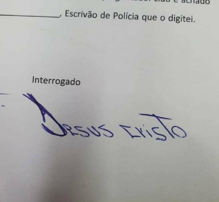 Indivíduo assinou o nome em documento de prisão em flagrante