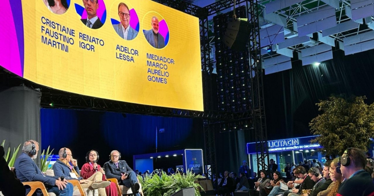 Painel da ACAERT debate a importância do rádio na relação entre gestores e cidadãos | Foto: Divulgação/4oito