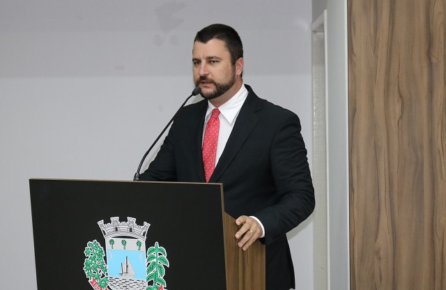 Vereador Alex Michels apresentou a proposta em Içara / Divulgação