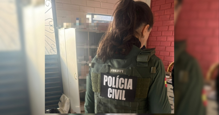 Equipamentos eletrônicos foram apreendidos e serão submetidos à perícia | Foto: Divulgação/MPSC