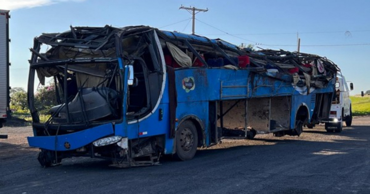 Acidente na BR-153: ônibus não tinha aval para rota interestadual | Foto: Divulgação/PRF