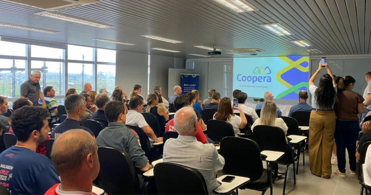 Ato de assinatura aconteceu nesta terça-feira (31) - Foto: Enio Biz/4oito/Som Maior