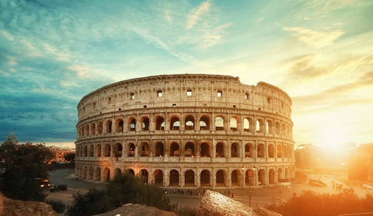 O Coliseu é um dos pontos turísticos mais conhecidos da Itália