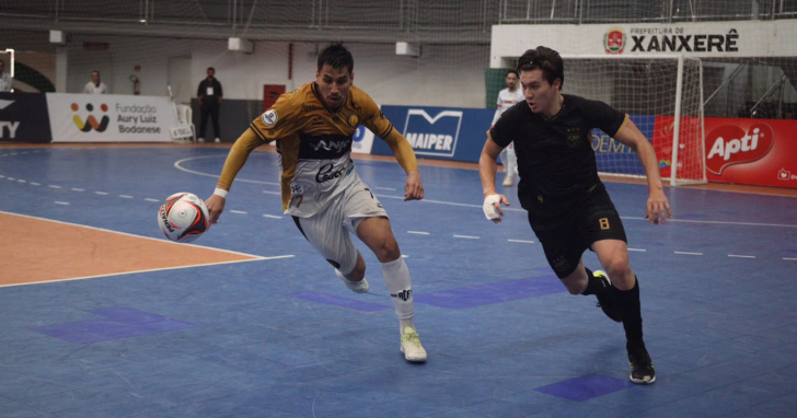 Criciúma venceu a primeira na Copa Sul | Foto: Roger Silva | CBFS