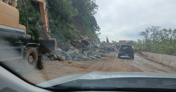 DNIT prevê liberação do tráfego ao meio-dia deste sábado (26), mas trecho seguirá com monitoramento permanente | Foto: Divulgação/Especial/4oito
