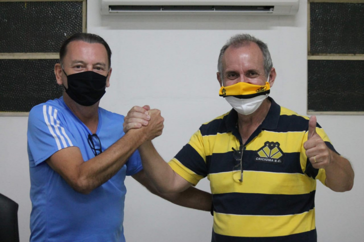 Anselmo Freitas à esquerda e Pedro Canella à direita (Foto: Divulgação)