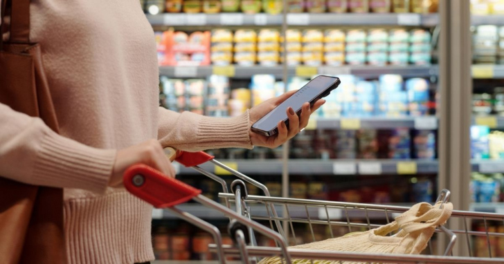 Dicas simples podem fazer a diferença e sobrar uma graninha no fim do mês | Foto: Divulgação/Canva