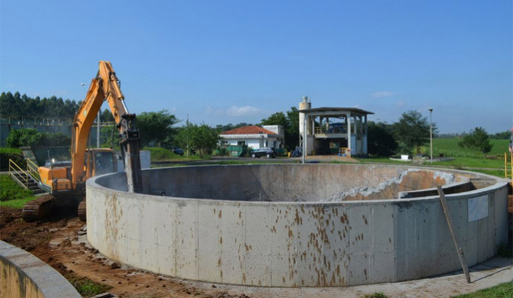 Obras na ETE da Santa Luzia no ano passado (foto: arquivo Prefeitura de Criciúma)