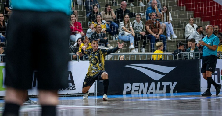 Sócios tem entrada gratuita e podem levar até 3 acompanhantes - Foto: Rodolfo May/ACF