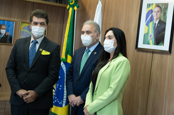 Geovania e o prefeito Salvaro convidaram o ministro / Foto: Jhulian Pereira / Decom