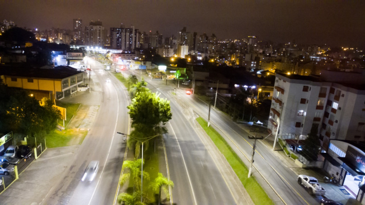 A nova iluminação pública de Criciúma / Arquivo / 4oito