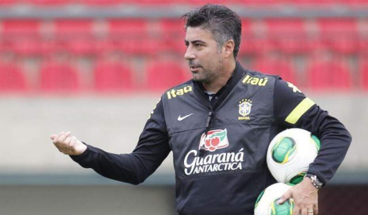 Alexandre Gallo tem passagem pela categoria de base da Seleção (Foto: Arquivo / CBF)