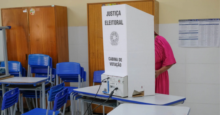 Mais de 1 milhão de eleitores catarinenses não votaram no primeiro turno das Eleições 2026 | Foto: José Demathé/4oito