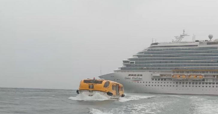 Meningite bacteriana foi confirmada em passageira retirada de navio de cruzeiro em Laguna | Foto: CBMSC/Divulgação/4oito