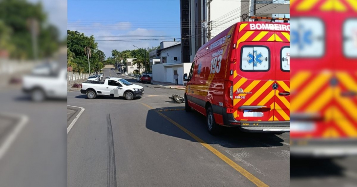 Acidente de trânsito aconteceu no Centro de Cocal do Sul | Foto: Divulgação/Guarnição de Serviço