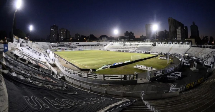 Confronto acontece no Estádio Moisés Lucarelli - Foto: Marcos Ribolli/Reprodução GE