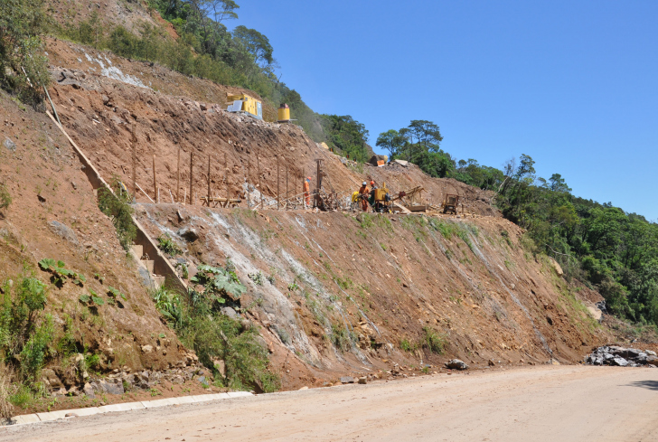 Obras de contenção continuam na BR-285, na Serra da Rocinha / DNIT / Divulgação