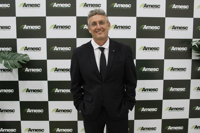 Novo presidente da AMESC assumiu sexta-feira / Fotos: Divulgação