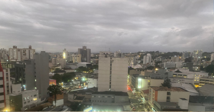 Chuva perde força e sol volta a aparecer na quarta-feira (16). Foto: Maryele Cardoso/4oito