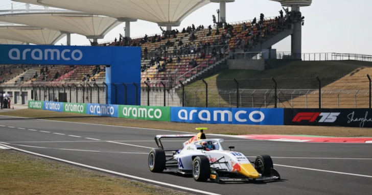 Pilota de Içara busca alcançar primeiro pódio na categoria neste fim de semana. | Foto: Reprodução/F1 Academy