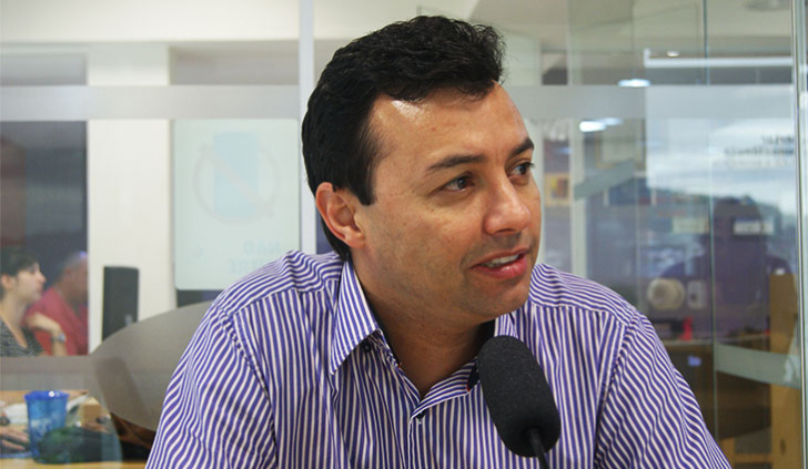 Secretário da fazenda de Criciúma, Robson Gotuzzo, esclareceu o aumento no valor do IPTU (foto: Clara Floriano)