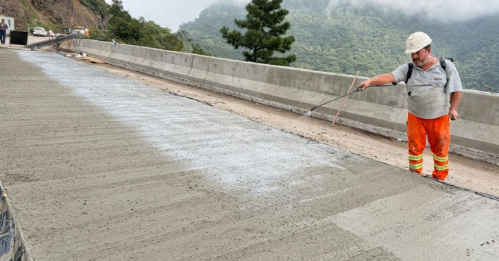 Equipes atuam na reta final dos trabalhos na Serra da Rocinha em SC | Foto: Divulgação/DNIT