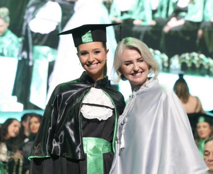Formatura de Medicina da Unesc toma conta da AM Master Hall