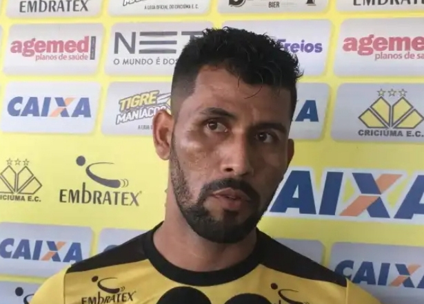 Tigre renova com mais um: Marlon