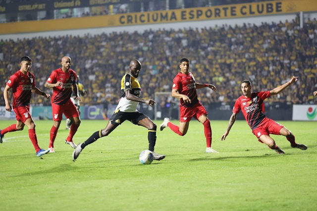Foto: Celso da Luz / Criciúma