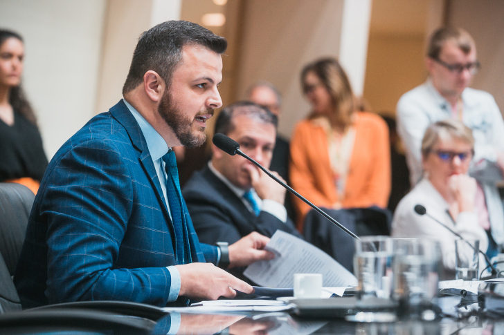 Legislativo aprova alterações no Programa Universidade Gratuita