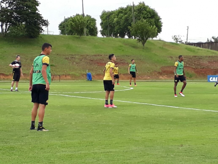 Dodi rumo à Chape. No oeste, eles negam