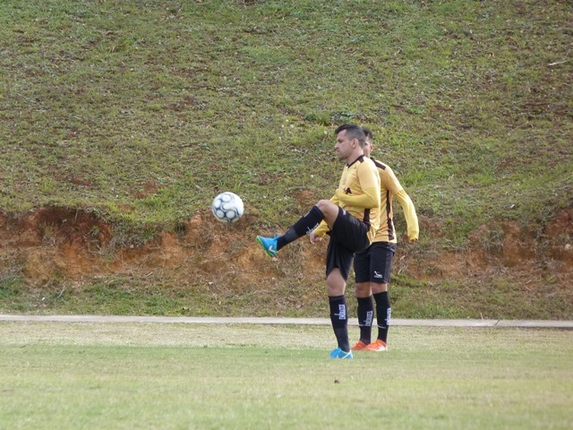 Eltinho, Ianson... Criciúma enxuga o elenco