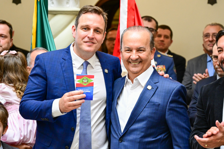 Posse de Ricardo Guidi: os sinais de separação partidária e declaração de Jorginho