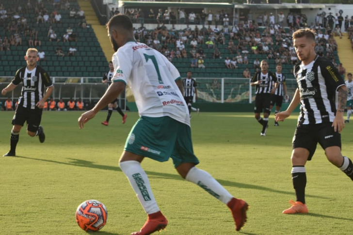 Líder Figueirense perde os 100%