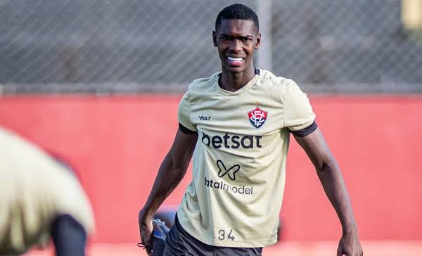 Considerado jóia da base do Vitória, Fábio Soares será emprestado ao Criciúma