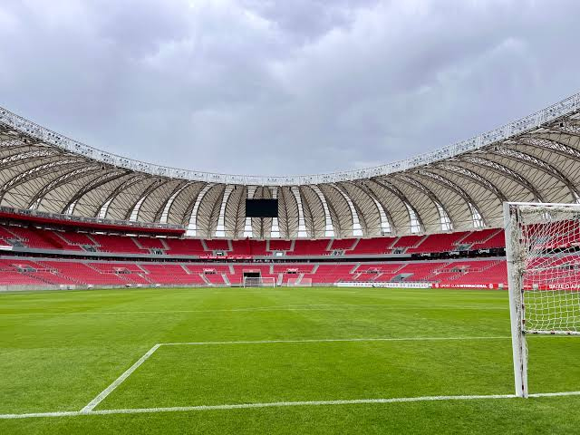 Para o jogo contra o Inter, ingresso para torcida do Criciúma começa a ser vendido no domingo pela internet