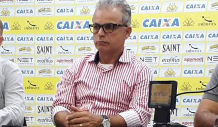 Robson Izidro descarta candidatura à vice-administrativo