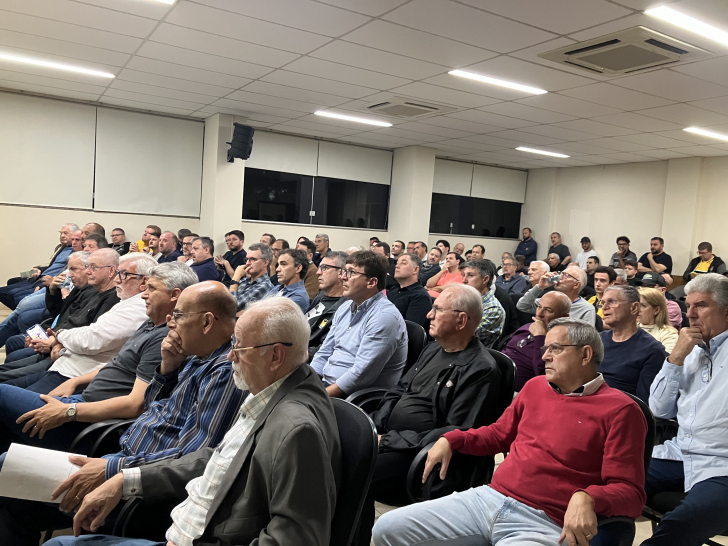 Com a saída de Alexandre Farias, eleição para vice-financeiro será marcada