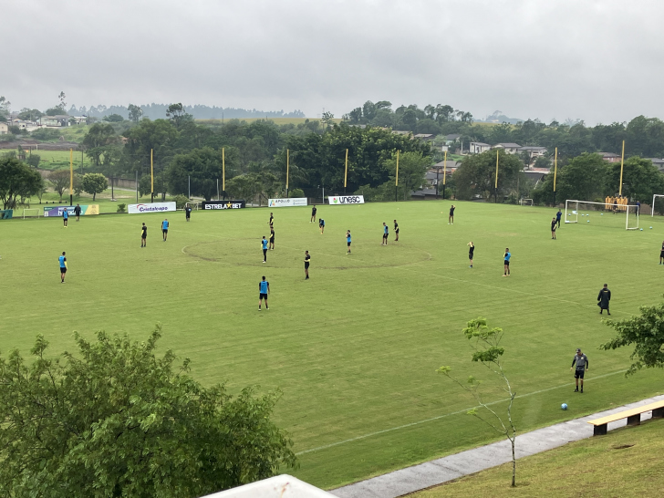 Tencati encaminha o time para o último jogo do ano
