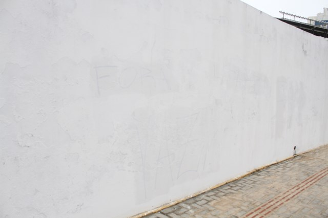 E o muro entardeceu sem pichação no HH