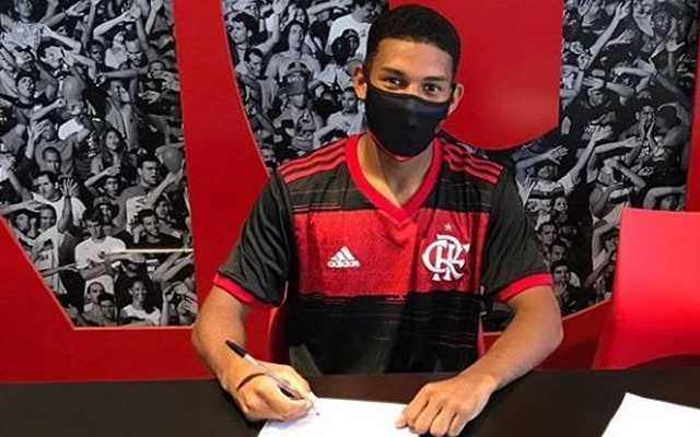 Talentos do Criciúma assinam com Flamengo e Ceará