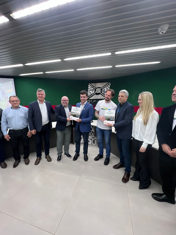 Presidente da Fecomércio visita região Sul e diz que o turismo “é o novo petróleo”