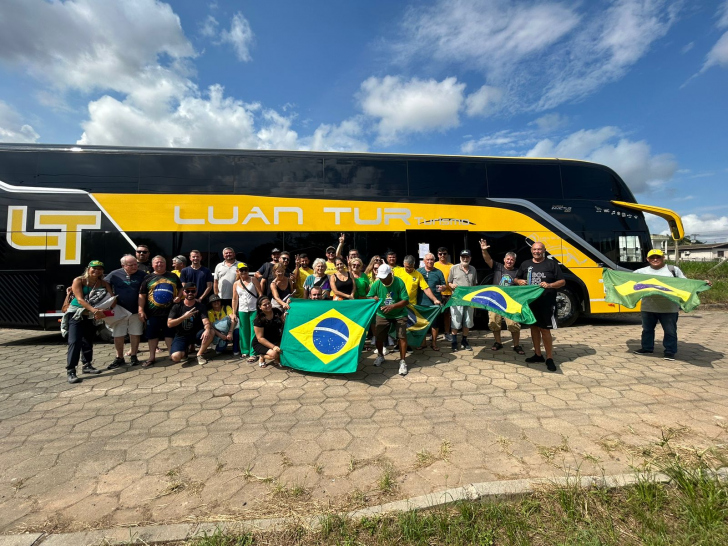 Ato na Av. Paulista: bolsonaristas encaram viagem de ônibus até SP